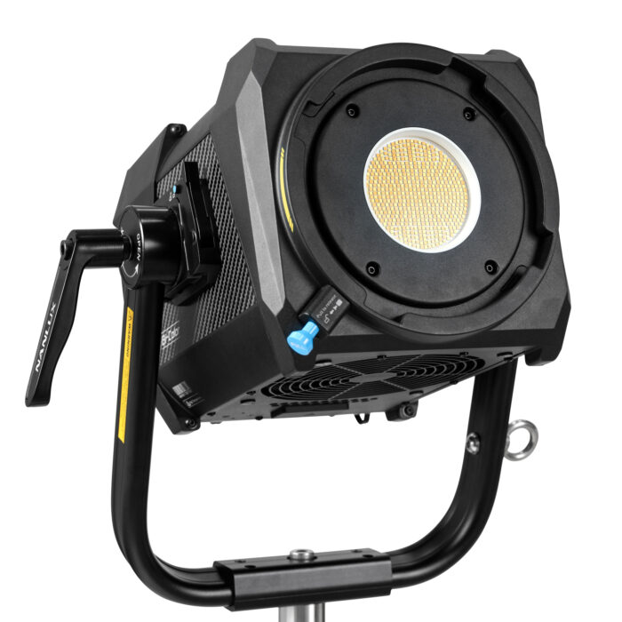 Nanlux Evoke 1200Β Spot Light - Image 2